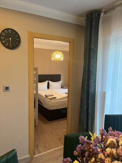 Villa Nadiya App Pool, Parking Torrevieja Zewnętrze zdjęcie
