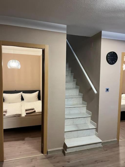 Villa Nadiya App Pool, Parking Torrevieja Zewnętrze zdjęcie