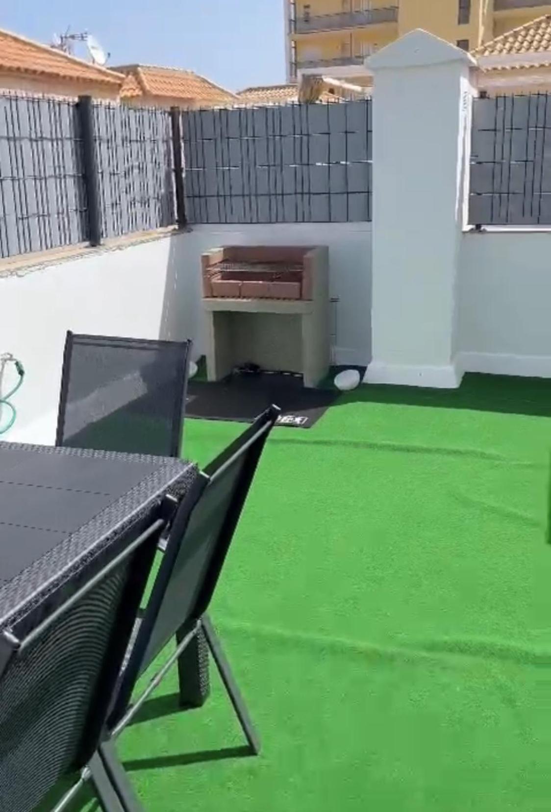 Villa Nadiya App Pool, Parking Torrevieja Zewnętrze zdjęcie