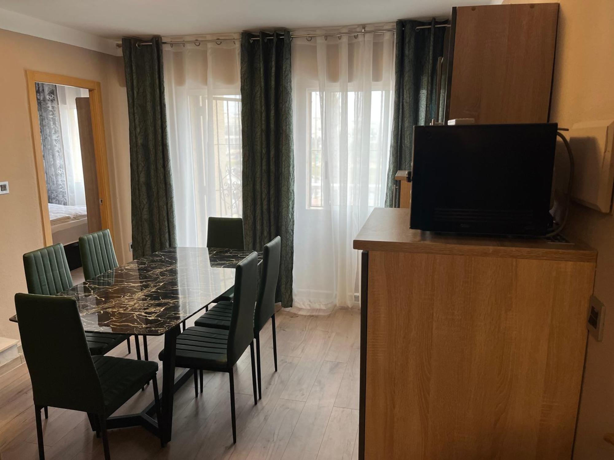 Villa Nadiya App Pool, Parking Torrevieja Zewnętrze zdjęcie